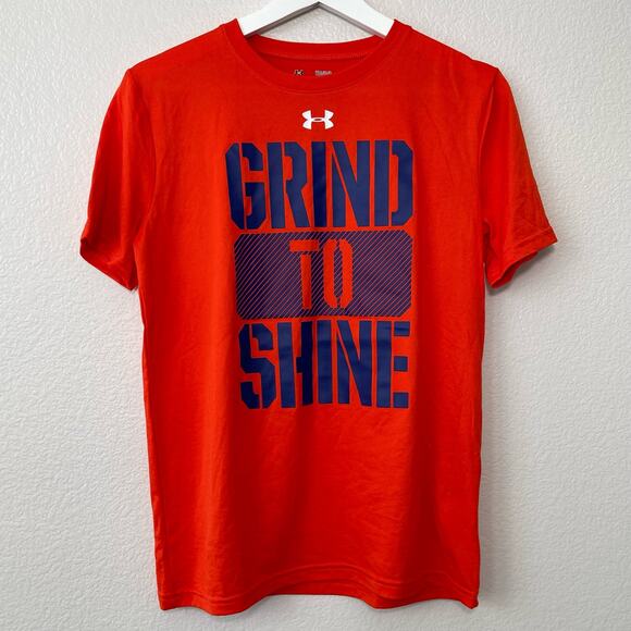 Under Armour Youth Boy's Red T-Shirt Graphic Sport Short Sleeve Youth Size Large - Picture 1 of 8